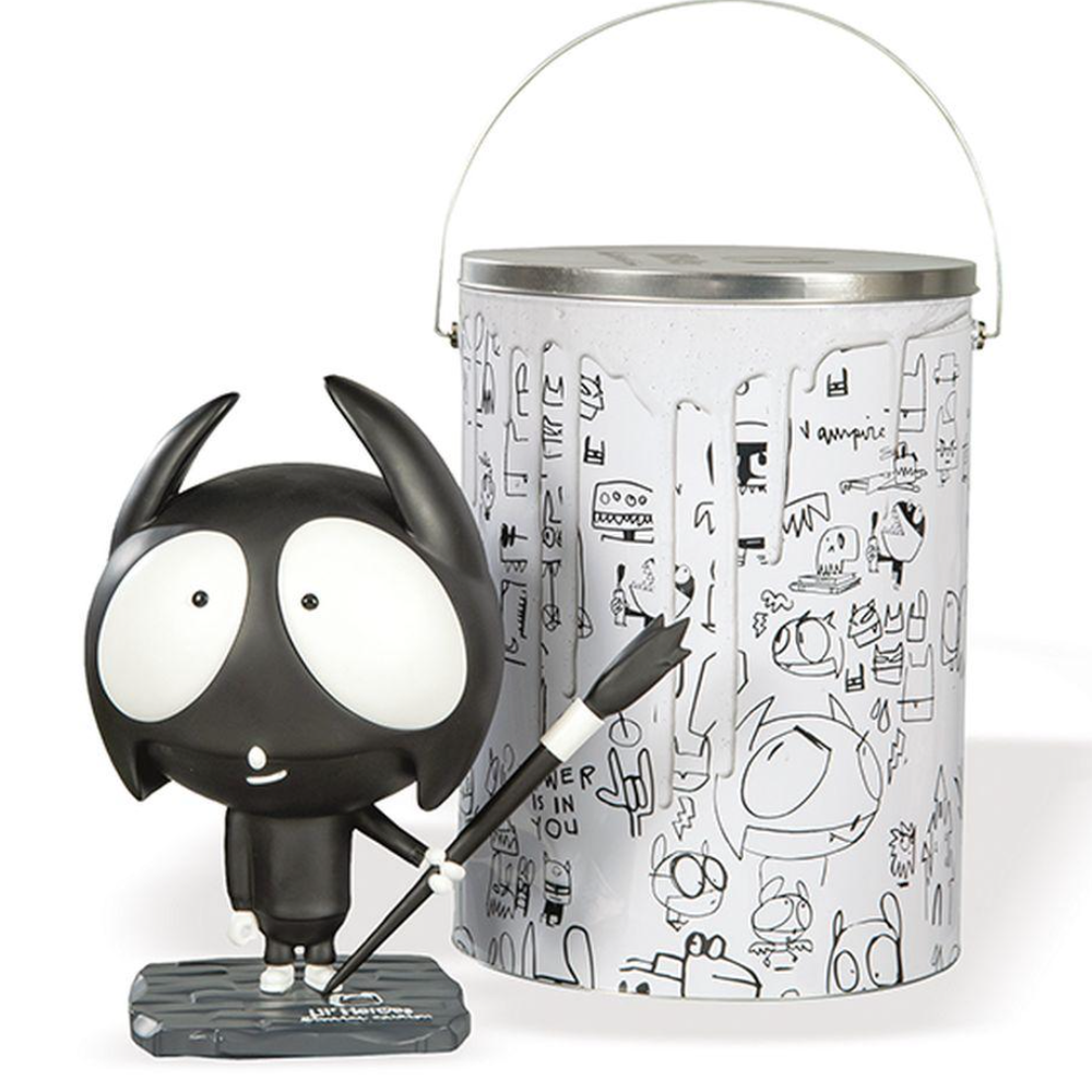 【限定500体】Edgar Plans Lil’ Heroes アートトイ lil+hero+legendary+white+01.